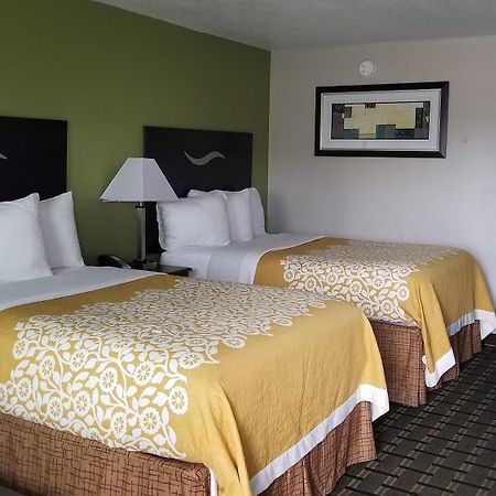 Days Inn West Memphis Bagian luar foto